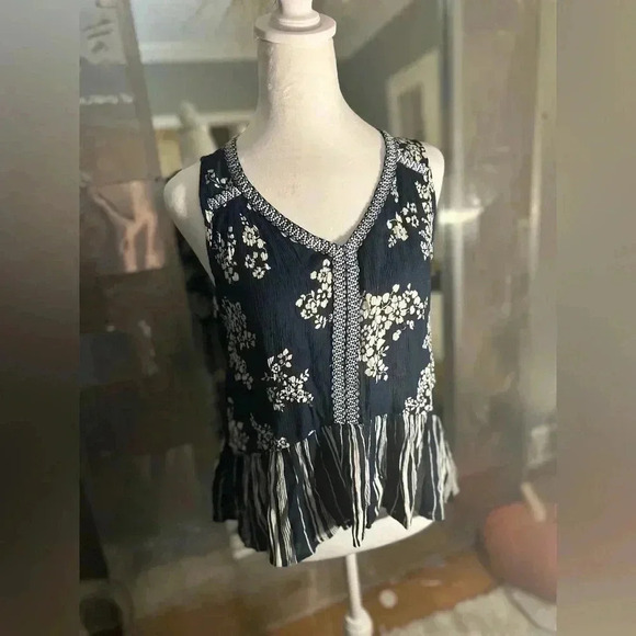 Patrons of Peace - Picture 5 of 7